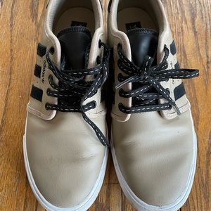 Adidas leather mens sneaker, worn 1x, Mens size 9